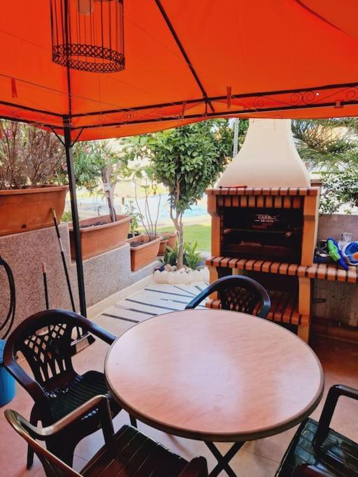 Magnifico Chalet Adosado En Torrevieja, Alicante. 외부 사진